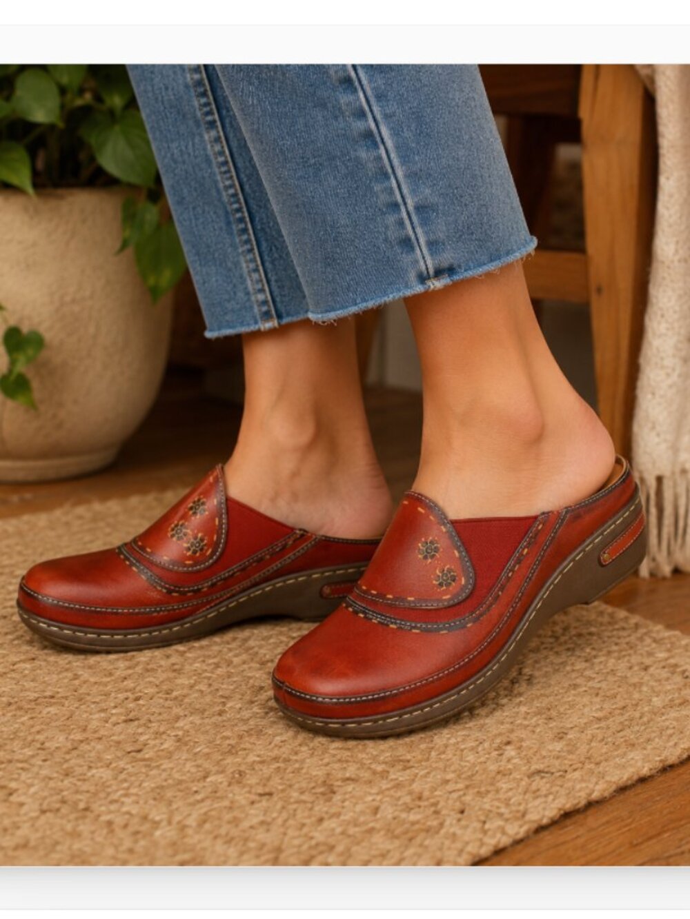 L'Artiste by Spring Step SZ 40/9 Chino Clogs Red NEW